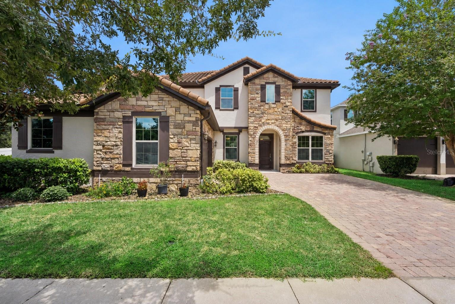 8701 IRON MOUNTAIN TRL