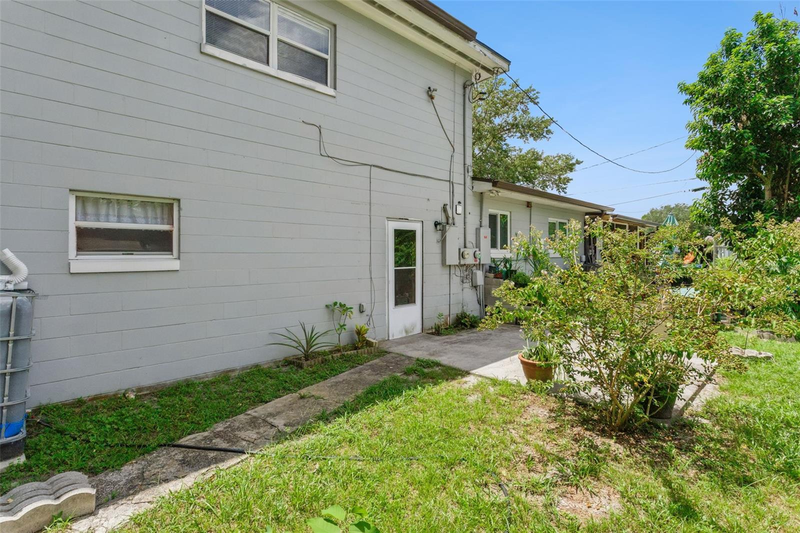 3123 Lawrence St Property Photo 16