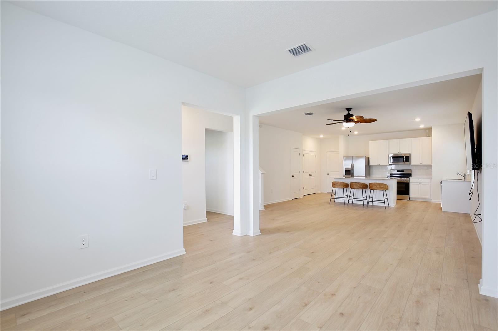 5187 Loyalty Dr Property Photo 5
