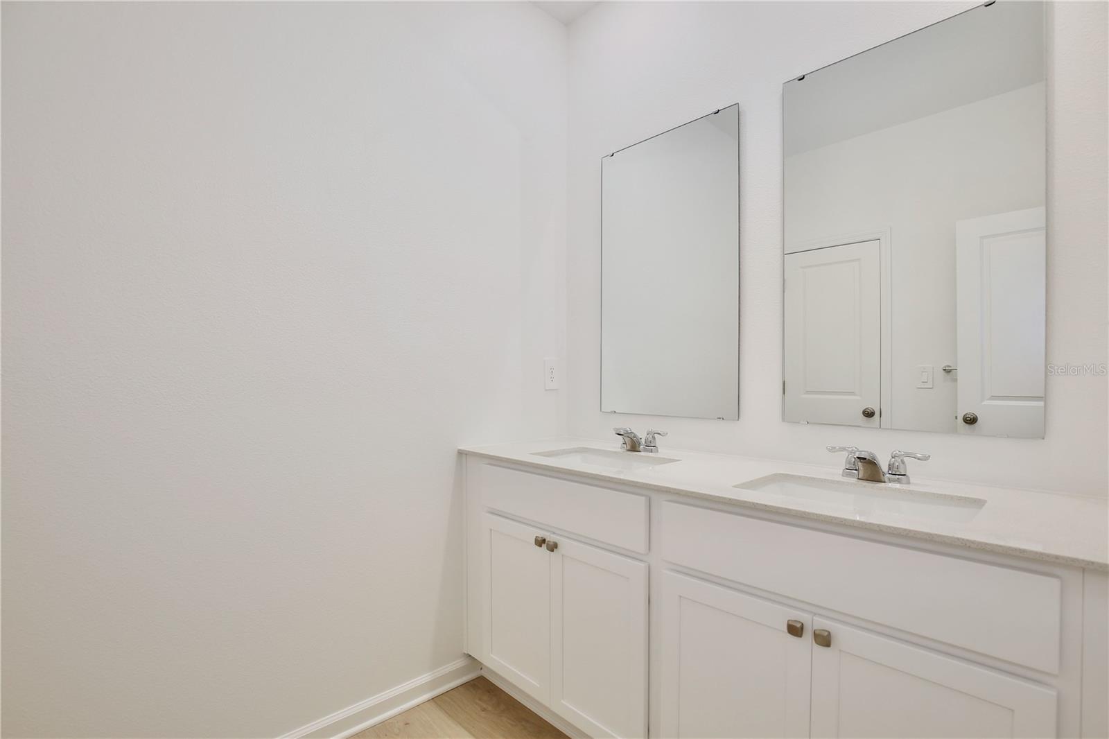 5187 Loyalty Dr Property Photo 19