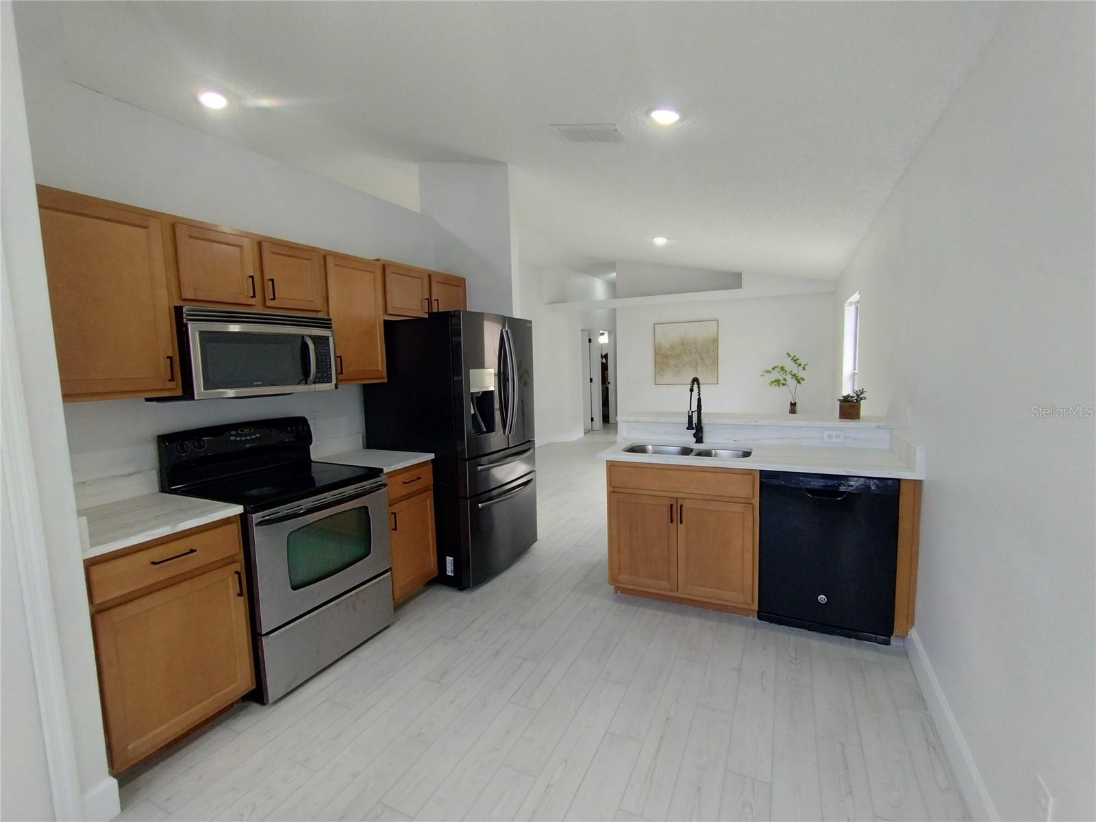 1716 Chatham Cir Property Photo 25