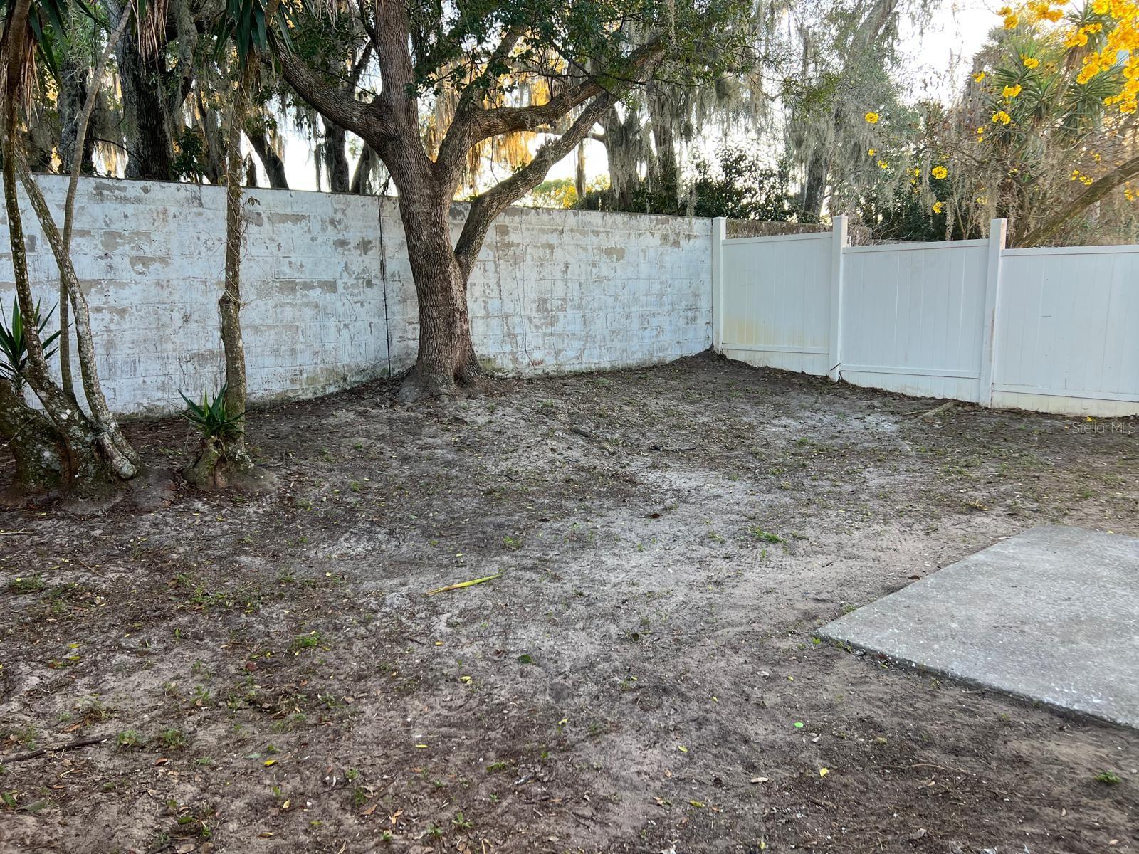 1716 Chatham Cir Property Photo 37