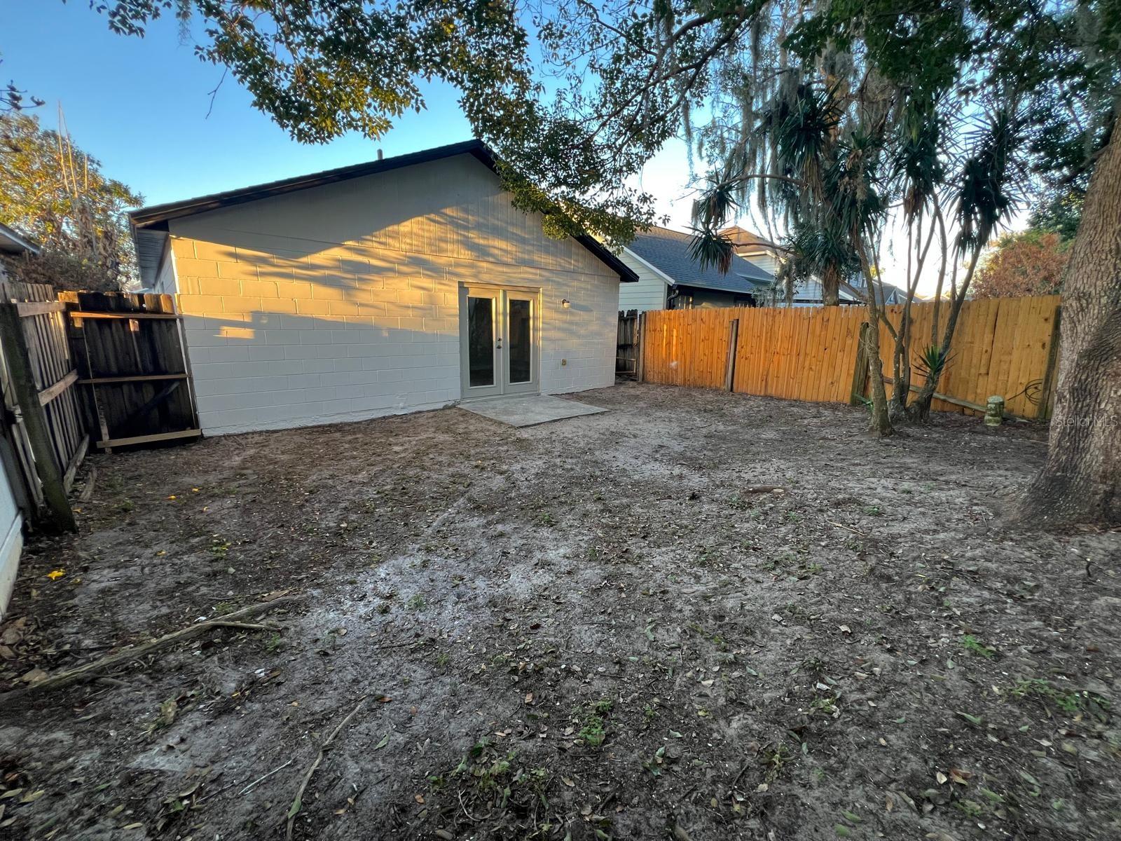 1716 Chatham Cir Property Photo 39