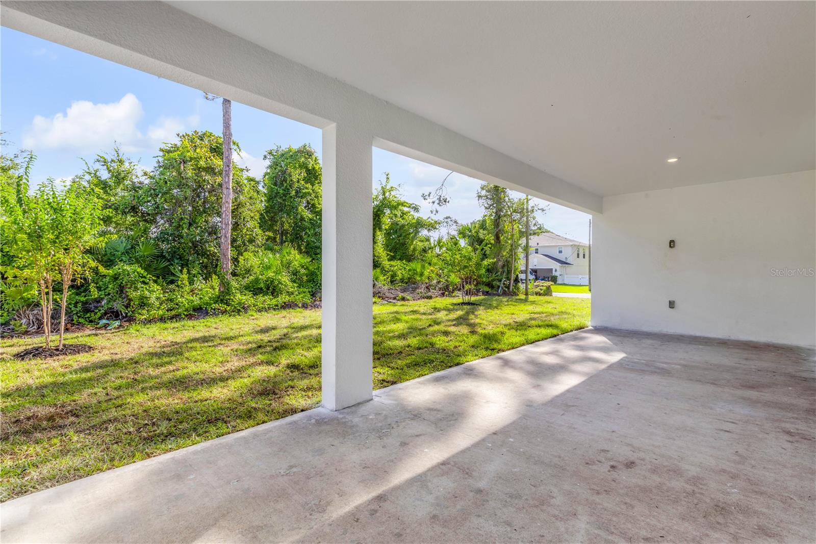 188 Persimmon Dr Property Photo 32