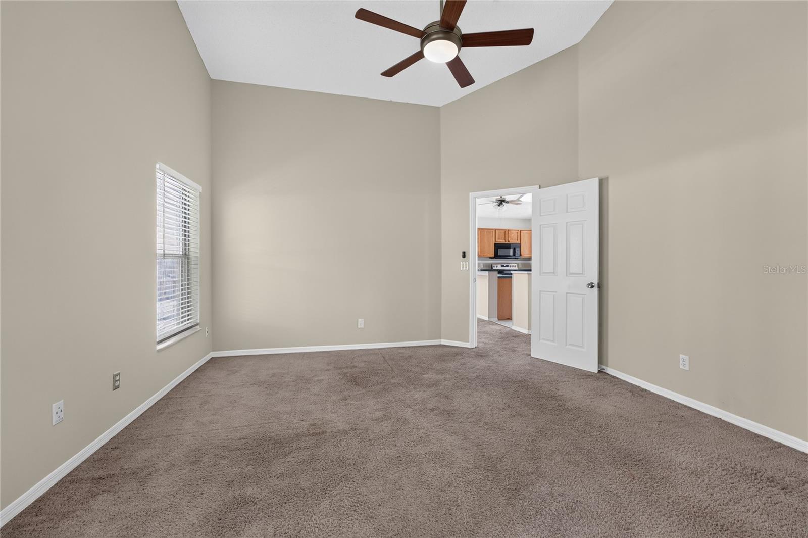 13617 Emeraldview Dr Property Photo 13