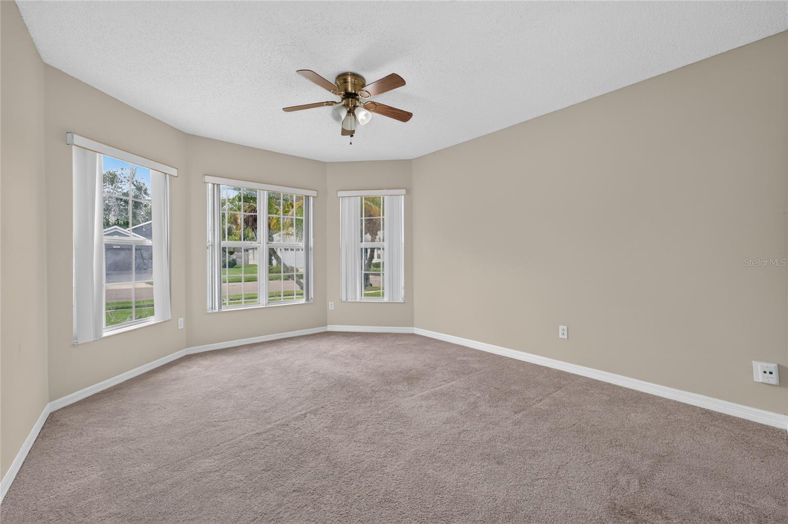 13617 Emeraldview Dr Property Photo 20