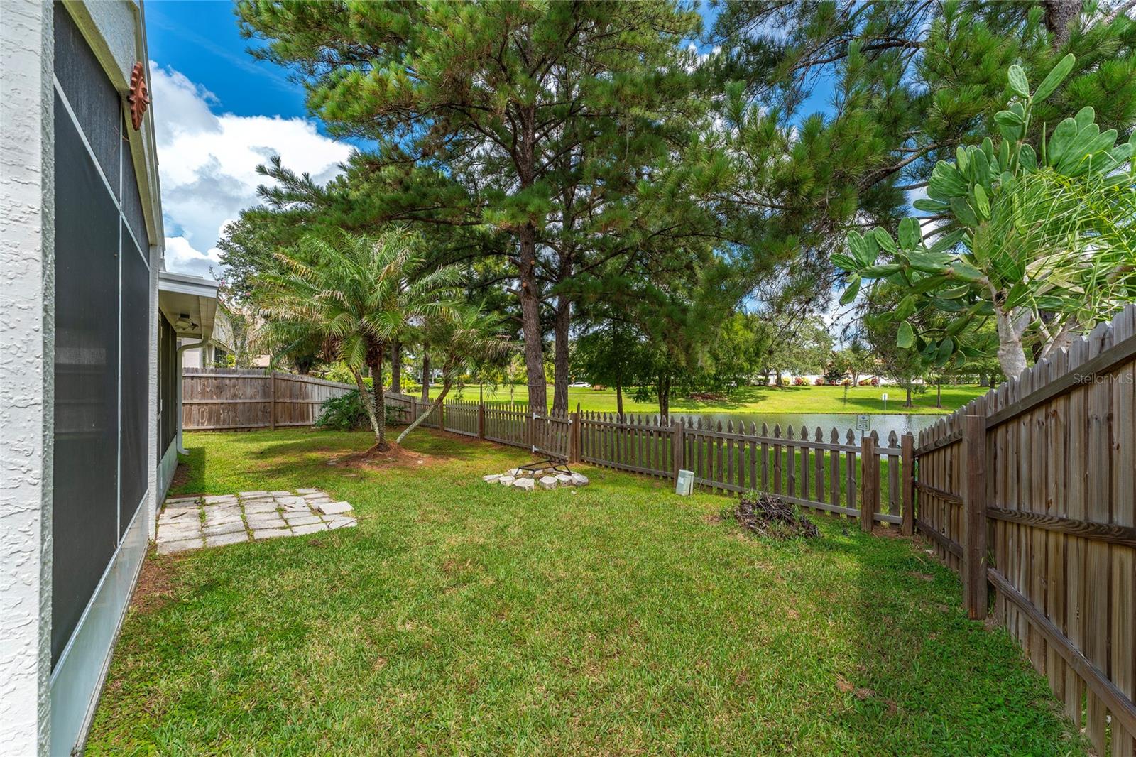 13617 Emeraldview Dr Property Photo 28