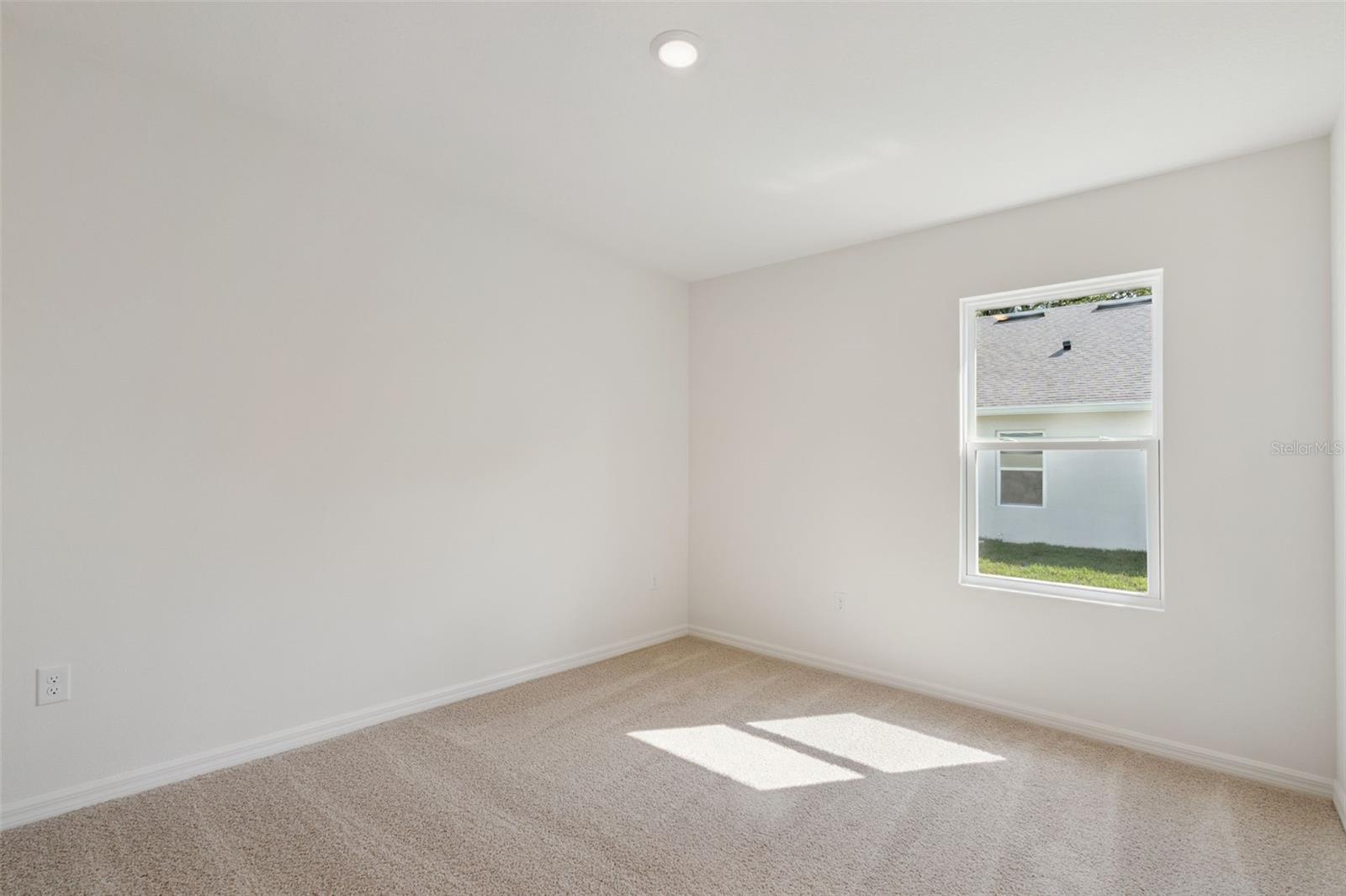 2520 Dorset Ct Property Photo 10