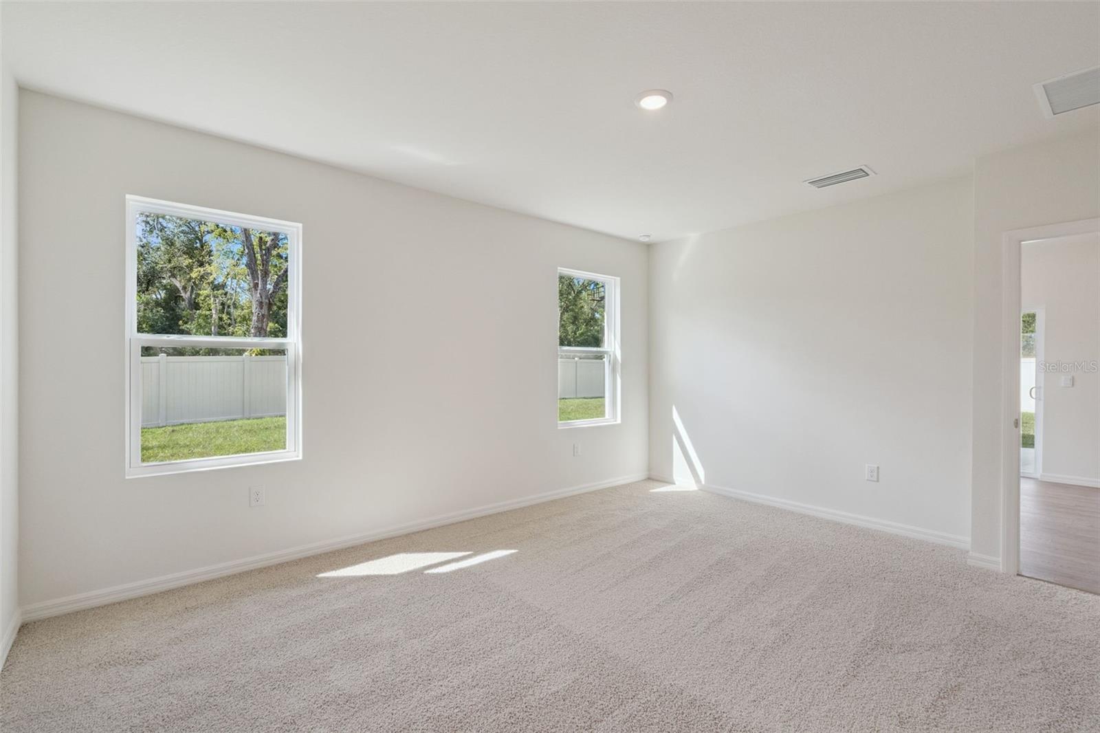 2520 Dorset Ct Property Photo 18