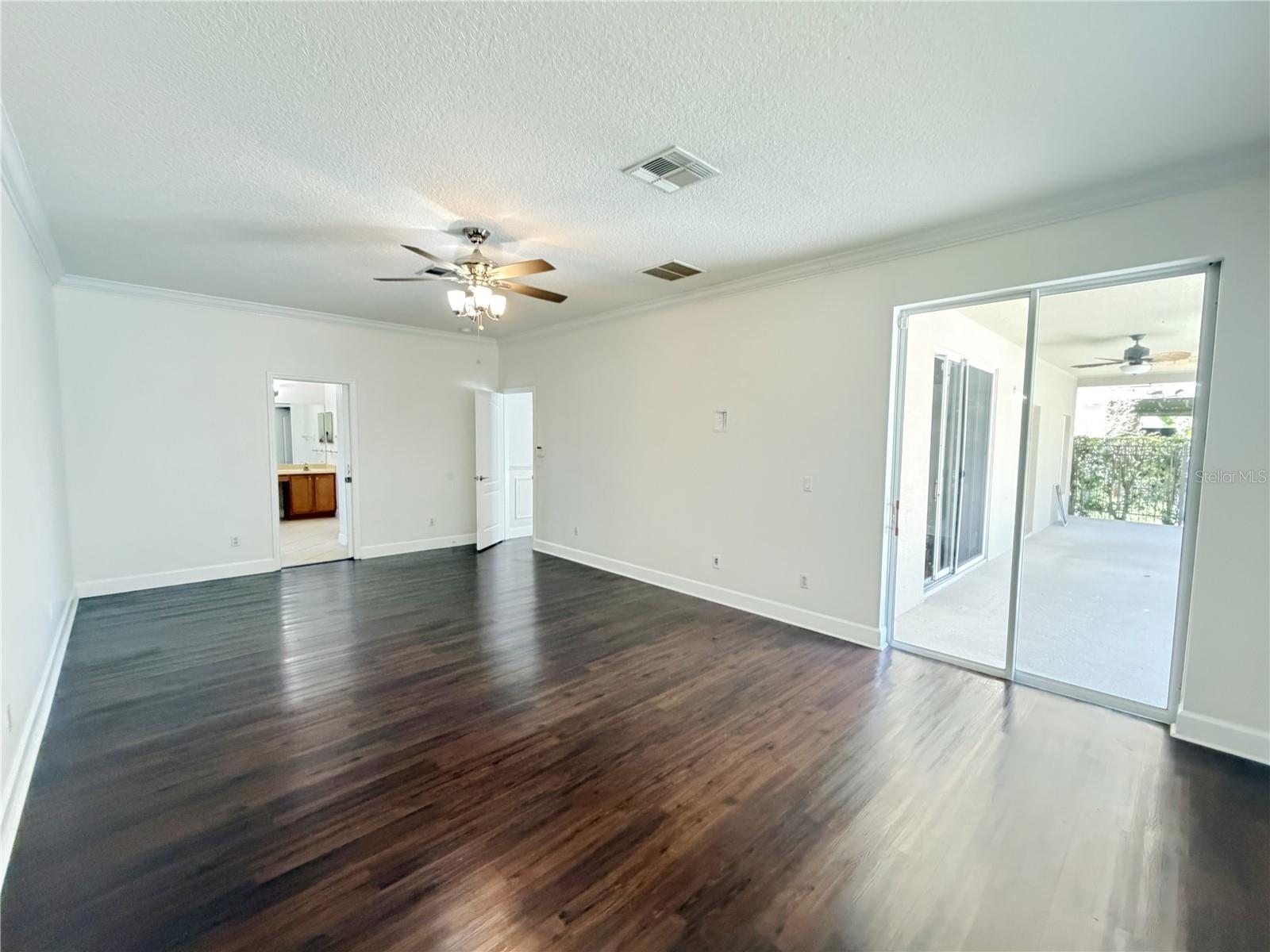 6317 Rolden Ct Property Photo 7