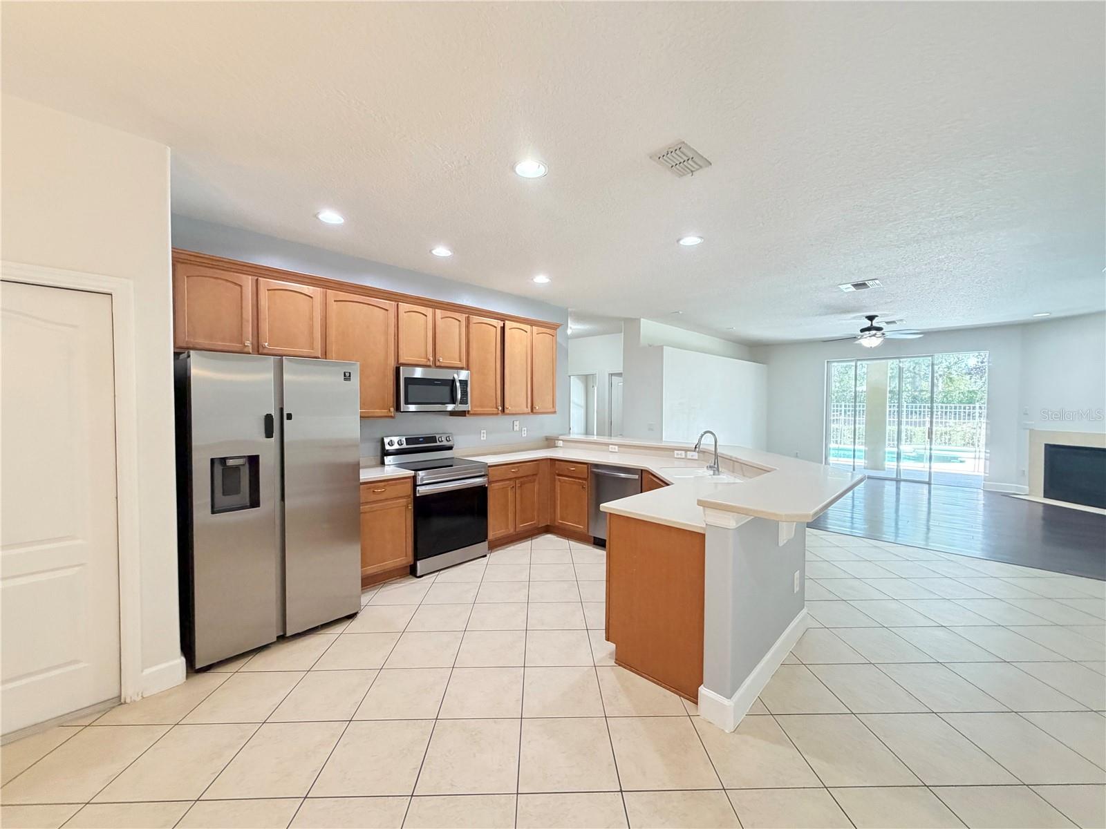 6317 Rolden Ct Property Photo 9