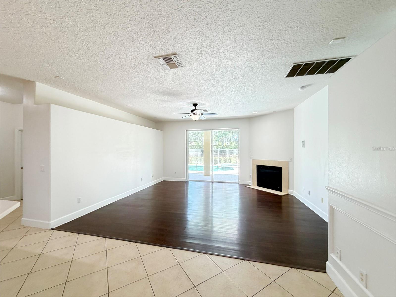 6317 Rolden Ct Property Photo 20