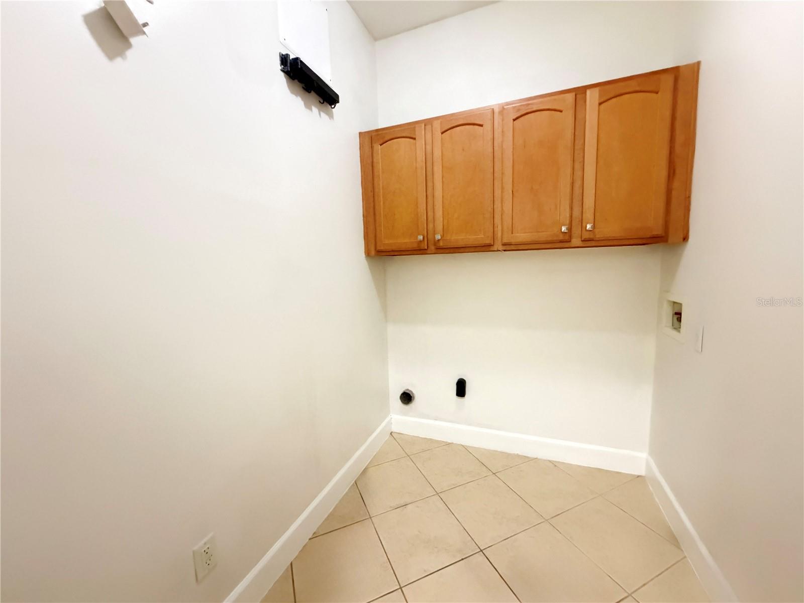 6317 Rolden Ct Property Photo 26