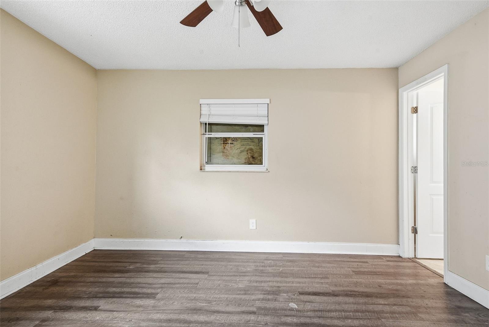 4788 Pleasant Valley Ct Property Photo 20