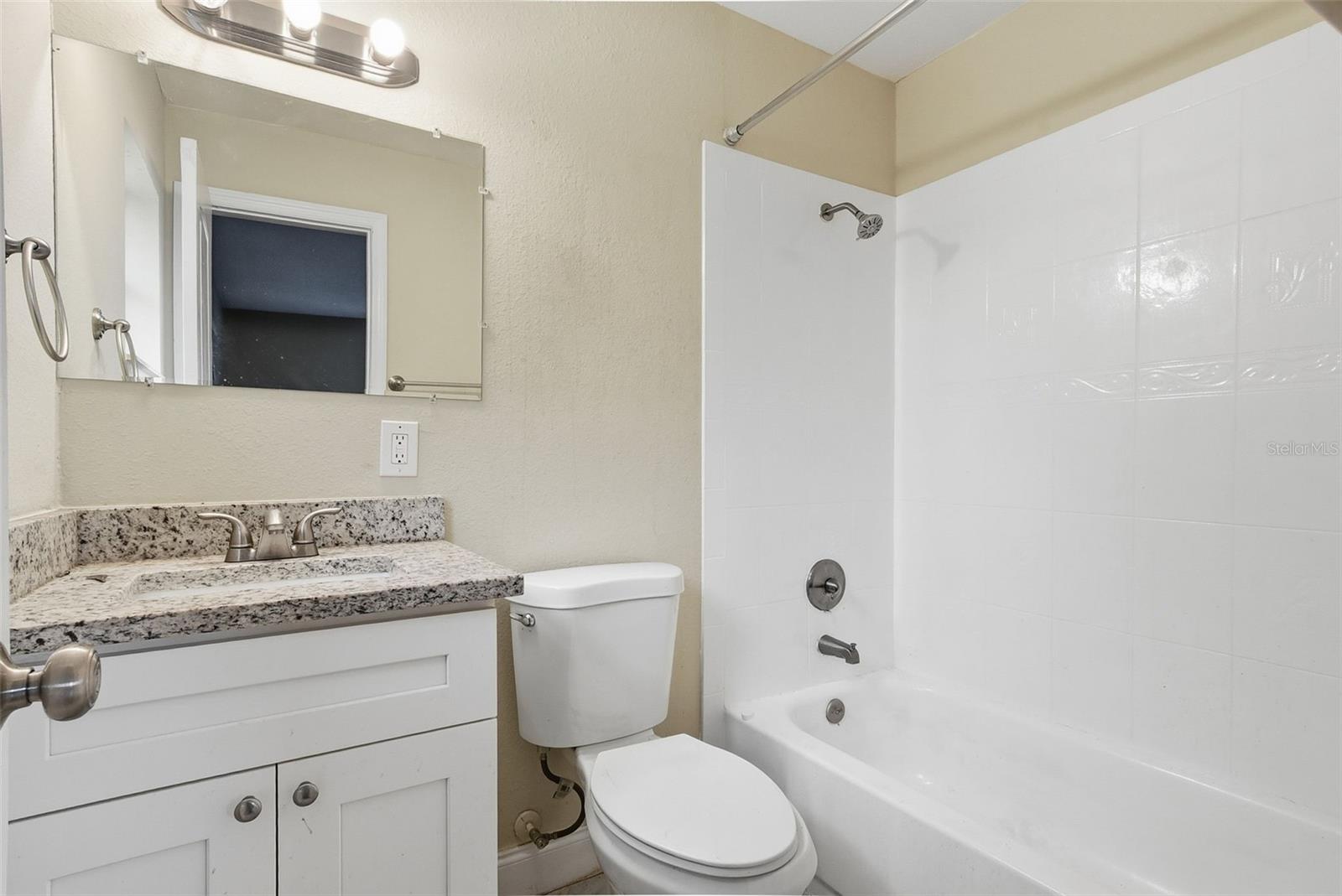 4788 Pleasant Valley Ct Property Photo 26