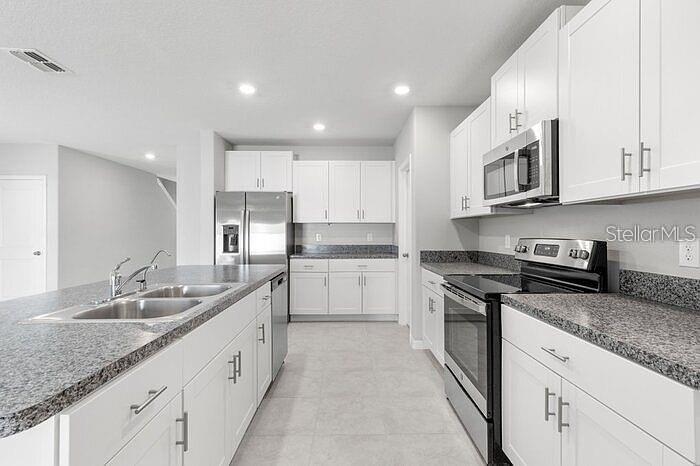 7222 Ronnie Garden Ct Property Photo 23