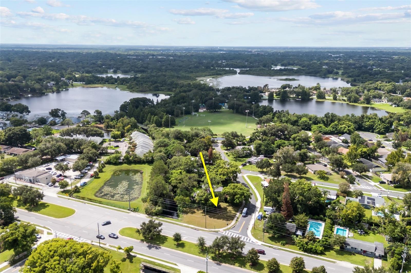 Seminola Blvd Property Photo 17