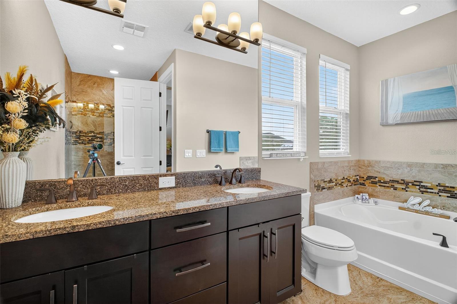 1105 Eagle Run Way Property Photo 21