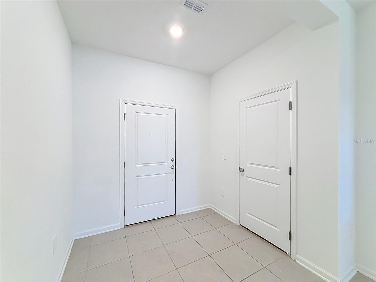 331 Sol Vista Drive Property Photo 6