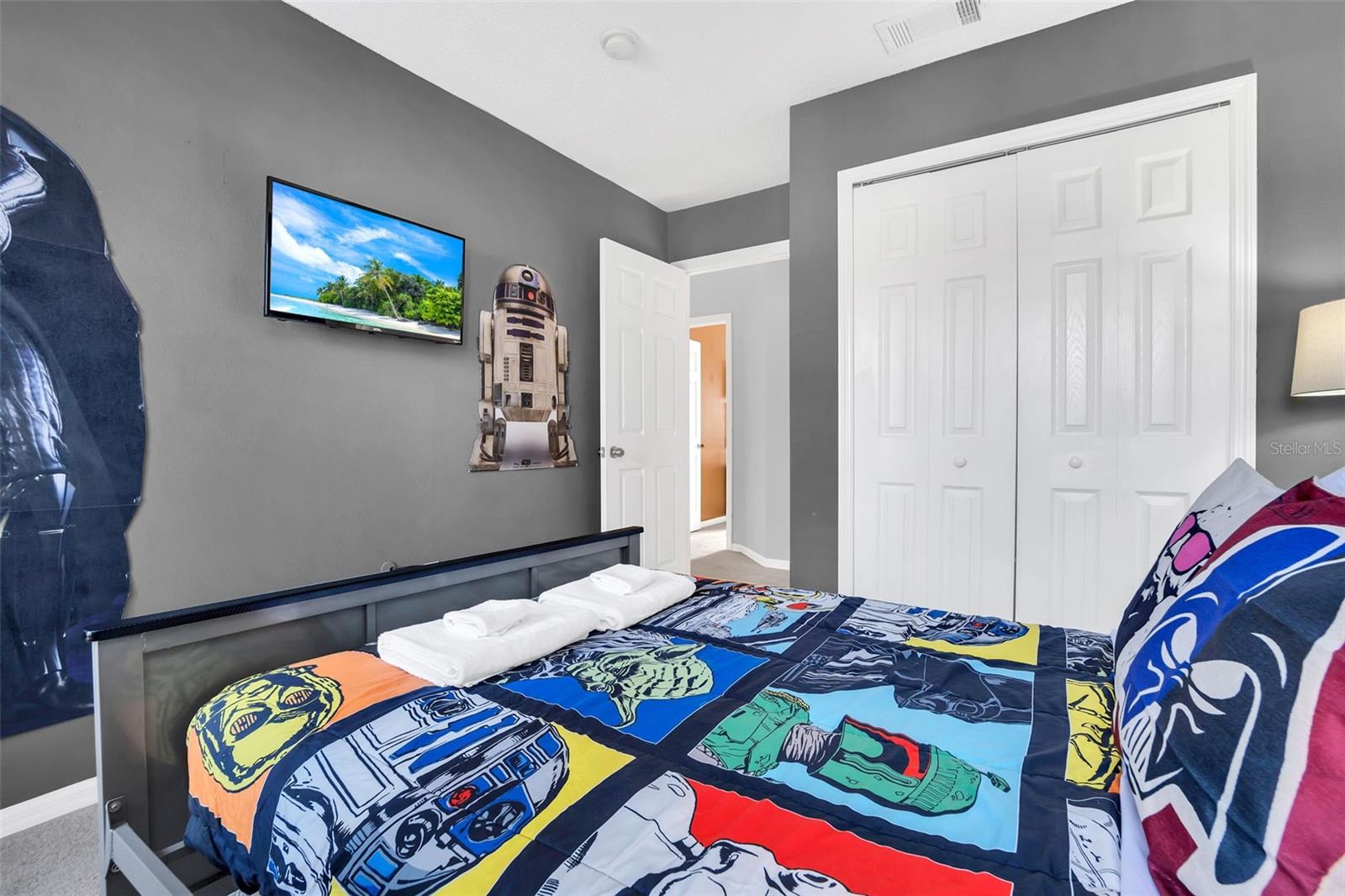 4706 Vero Beach Pl Property Photo 18