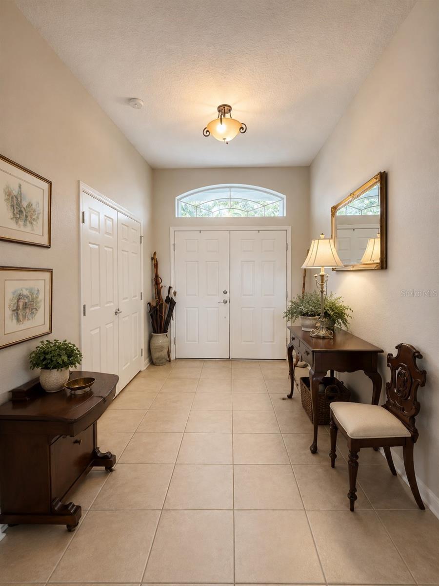 602 Hernando Pl Property Photo 2