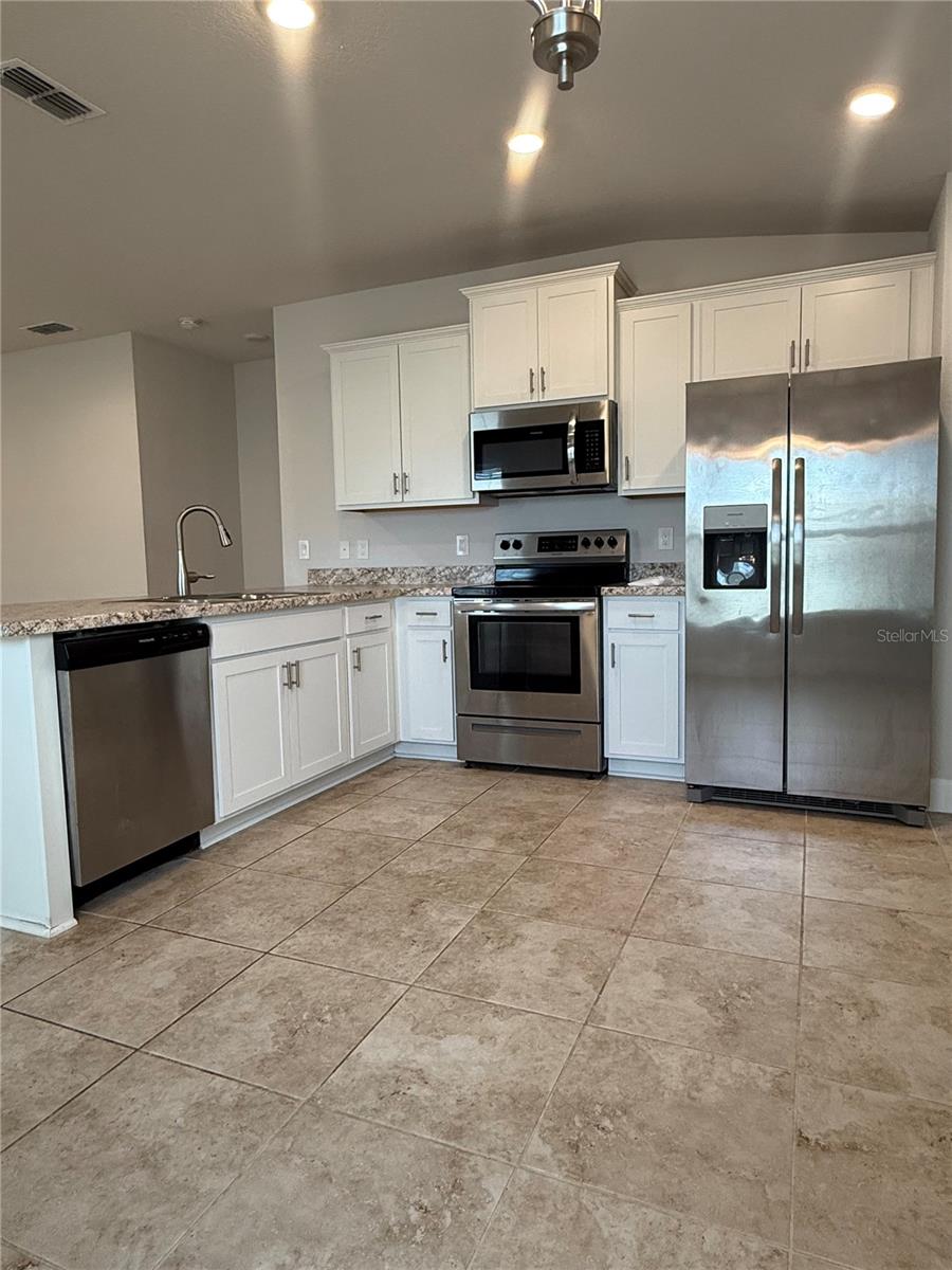 1734 Carnostie Rd Property Photo 2