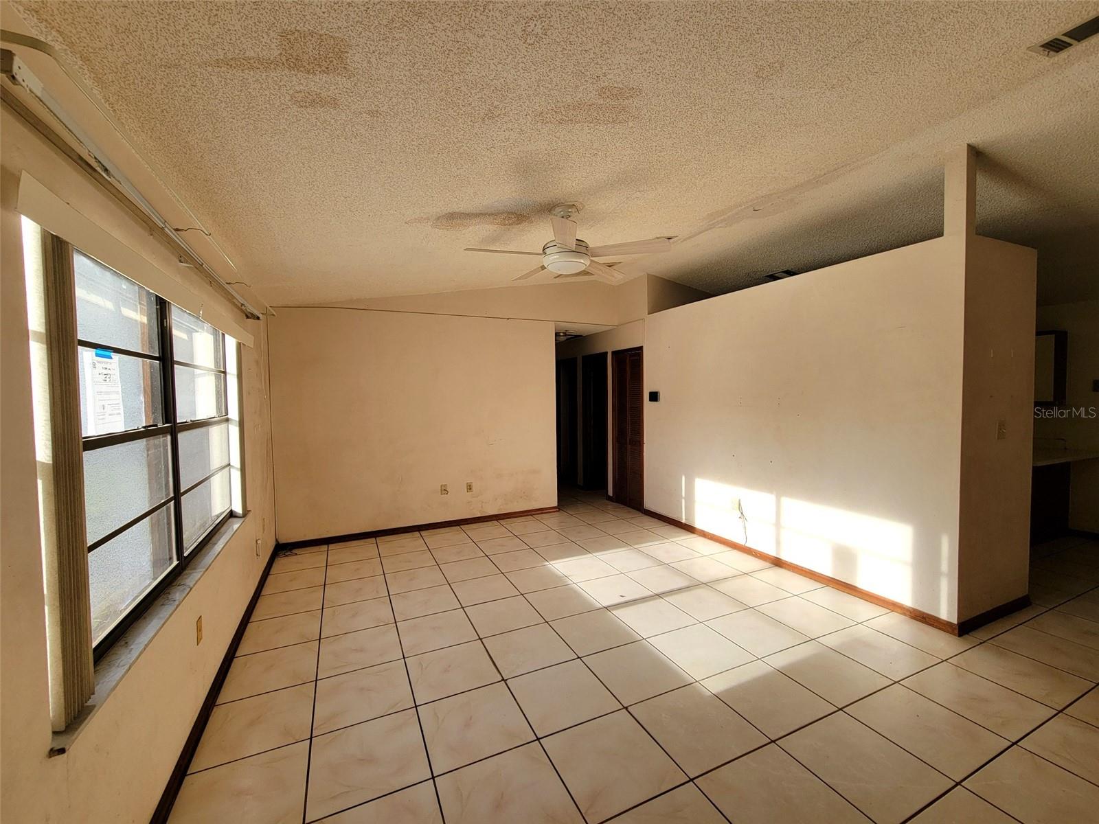 1618 Givens Ct Nw Property Photo 3