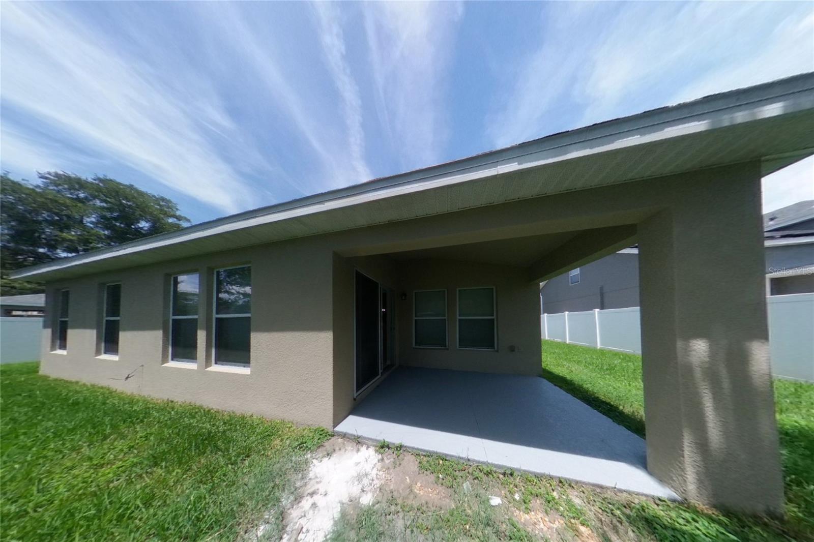 O6433852 Property Photo 16