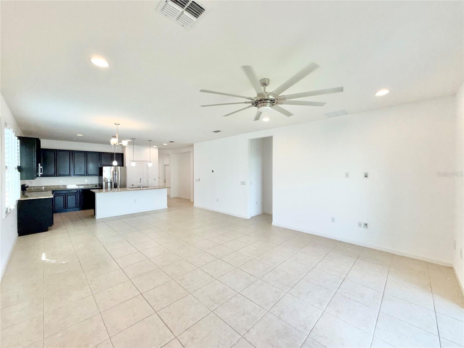 2240 Rush Bay Way Property Photo 12