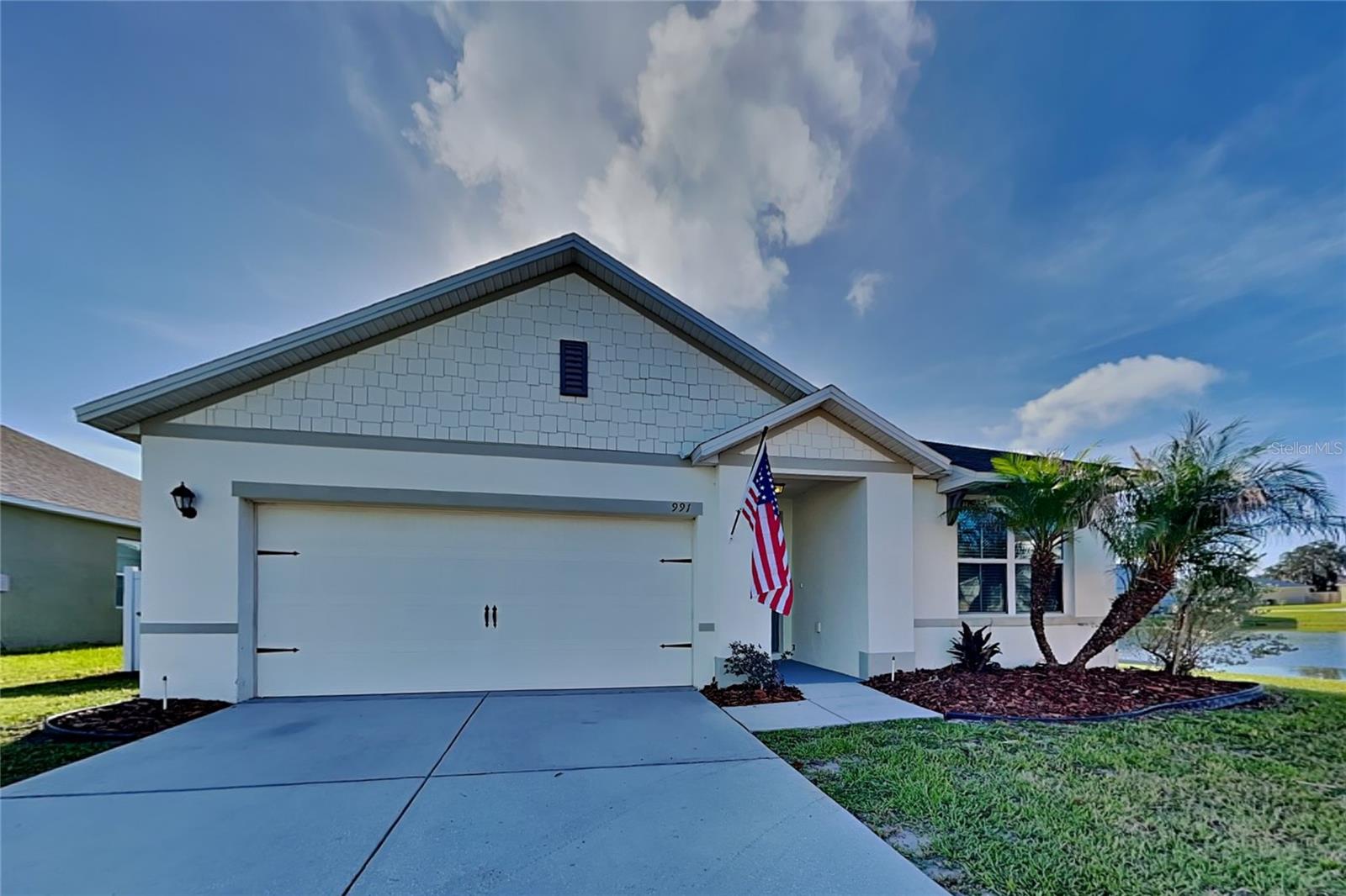 O6433856 Property Photo 1