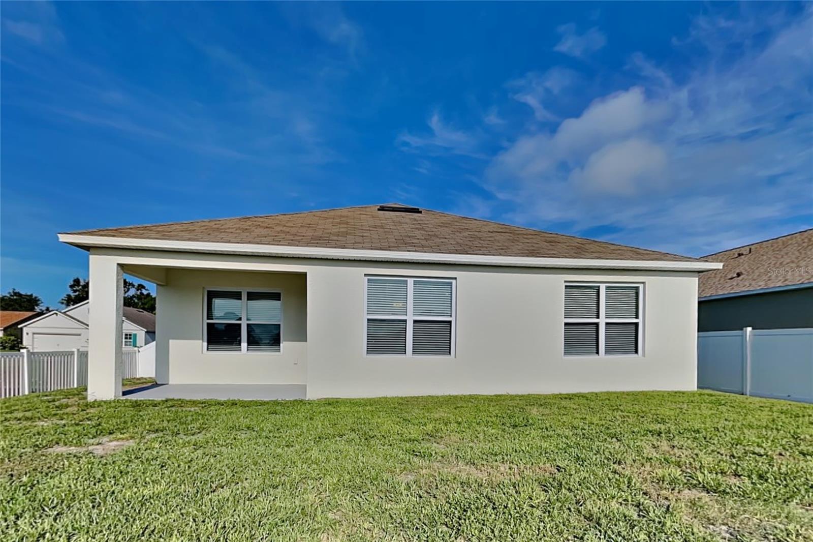 O6433856 Property Photo 15