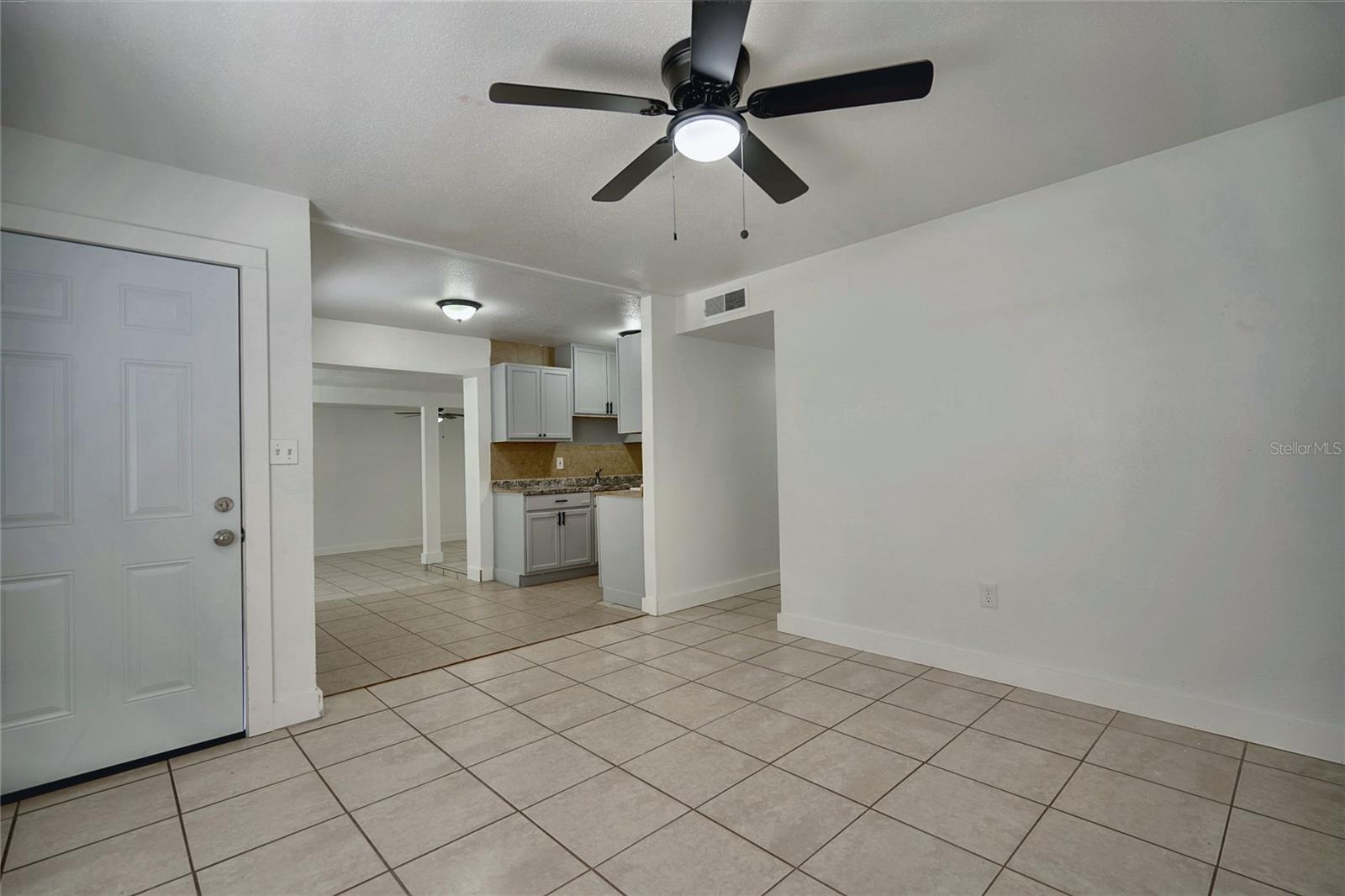 5625 Bryson Dr Property Photo 4