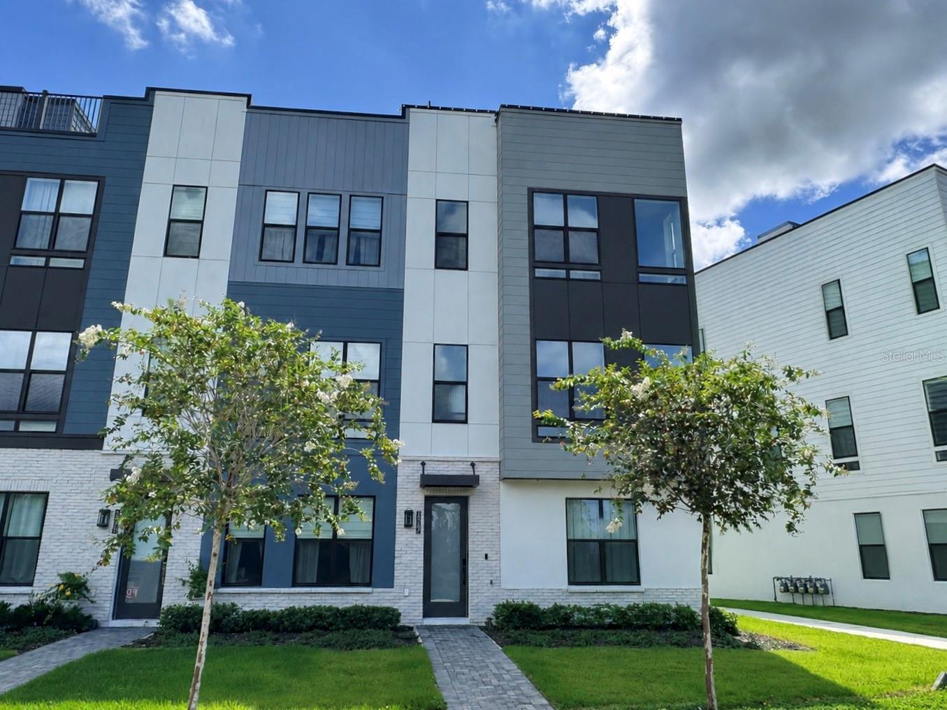 2362 Addalia Aly Property Photo 1