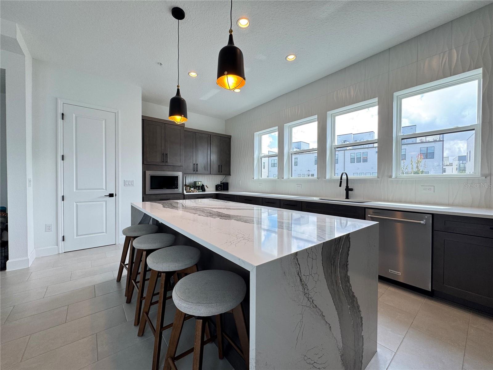2362 Addalia Aly Property Photo 23