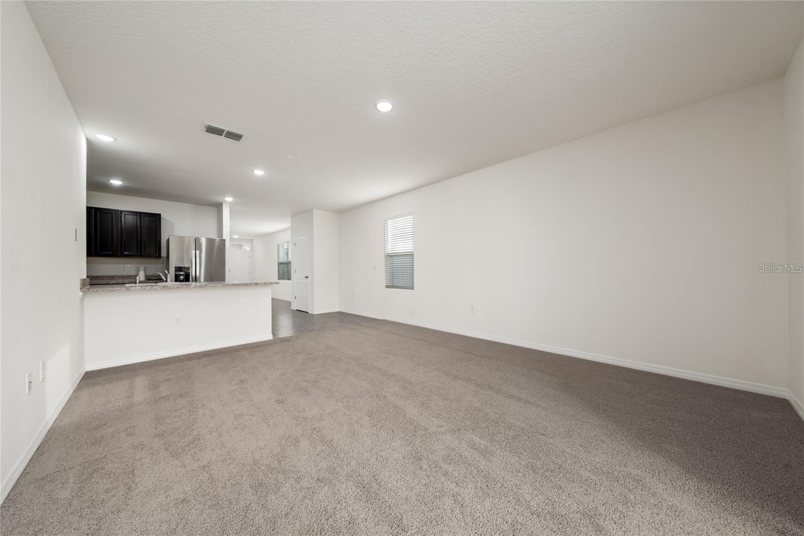 2667 Swooping Sparrow Dr Property Photo 6