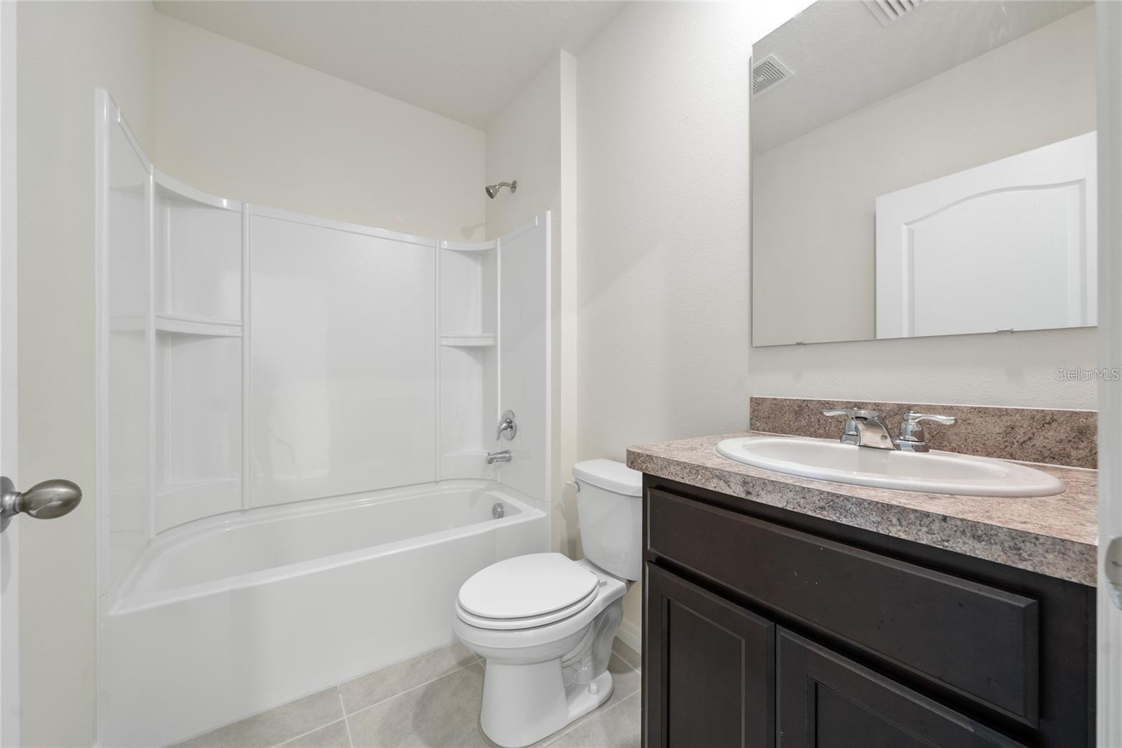 2667 Swooping Sparrow Dr Property Photo 18