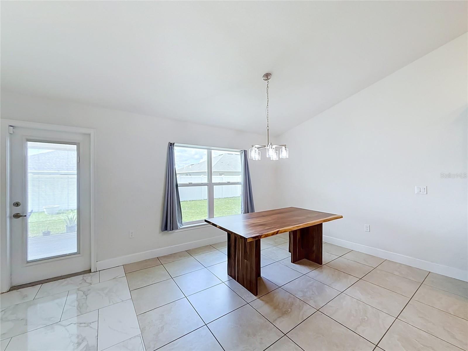 5108 Sw 90th Pl Property Photo 17