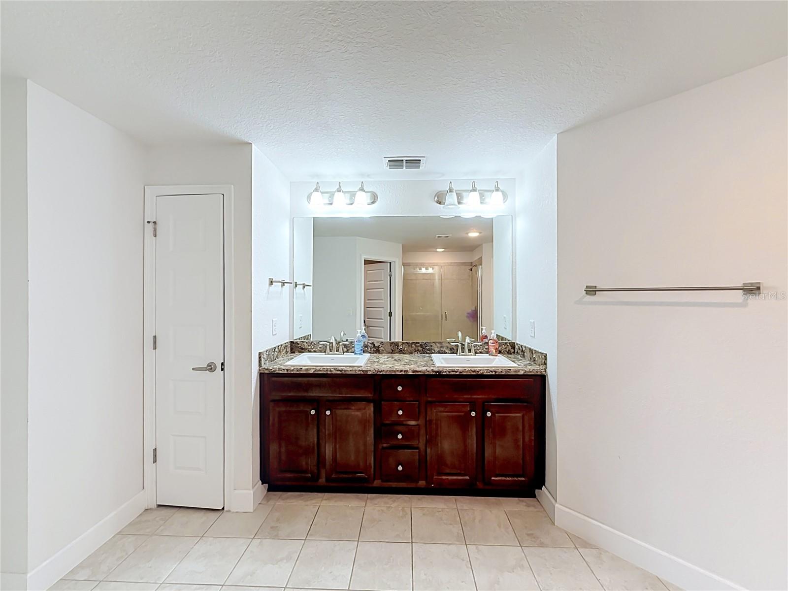 5108 Sw 90th Pl Property Photo 38