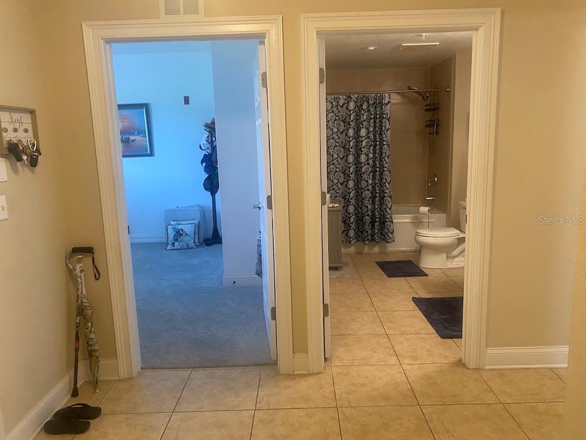 O6433900 Property Photo 19
