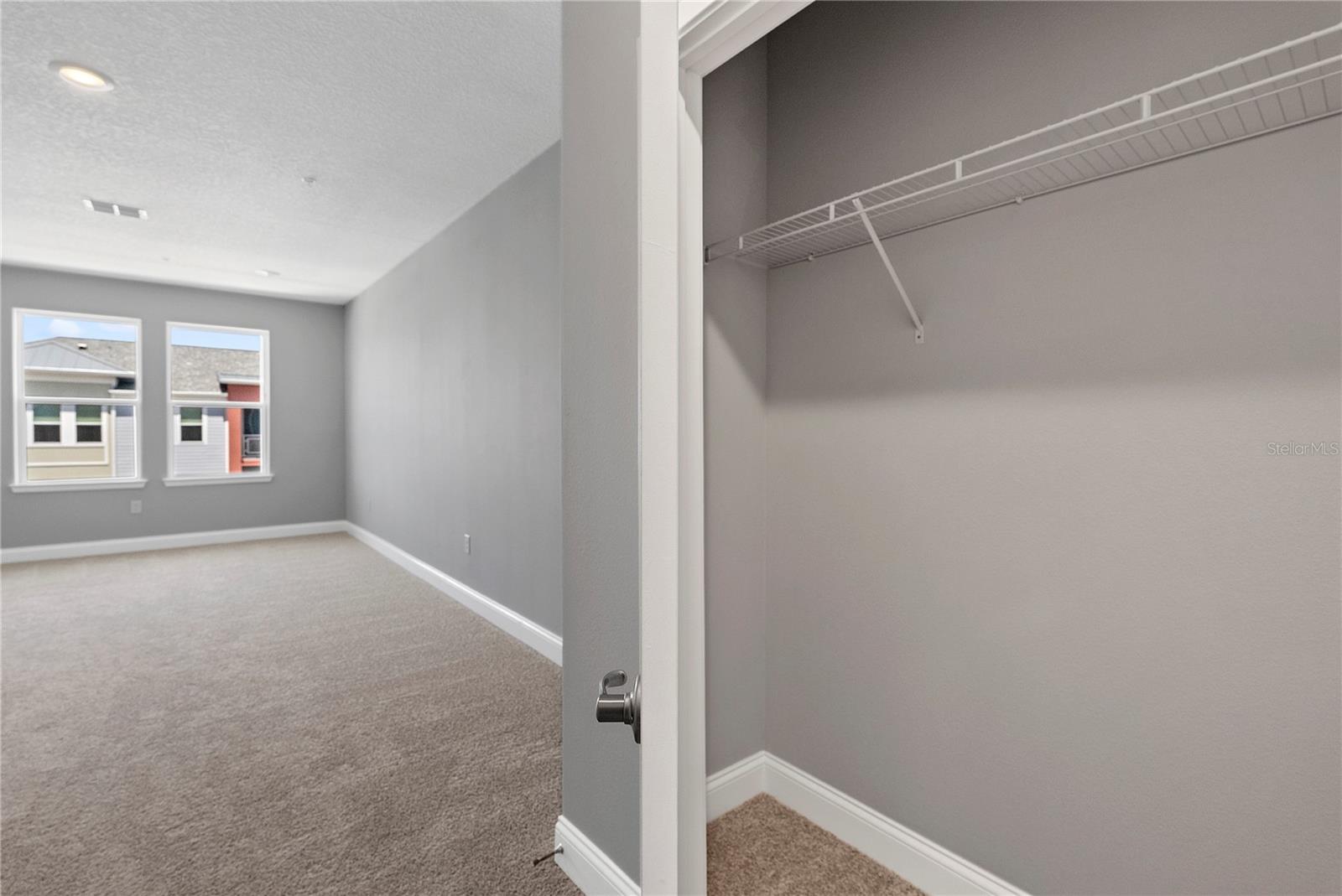 7557 Laureate Blvd #6401 Property Photo 31