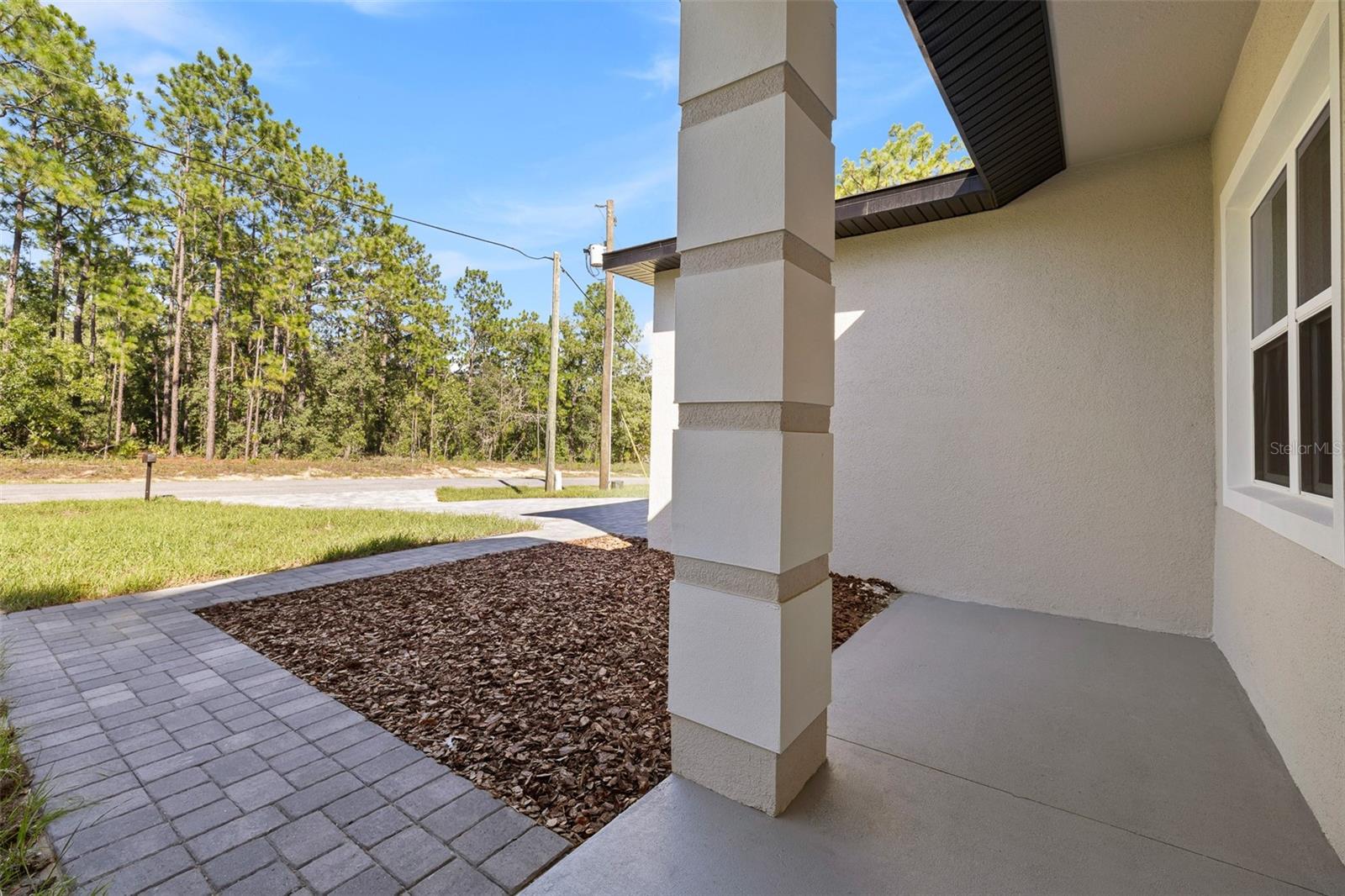 7210 N Freeport Cir Property Photo 5