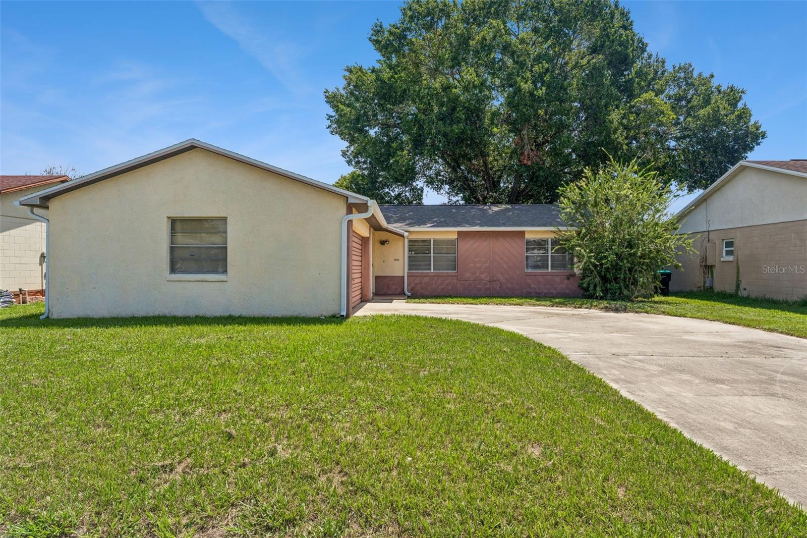 5343 Snowflake Ct Property Photo 2