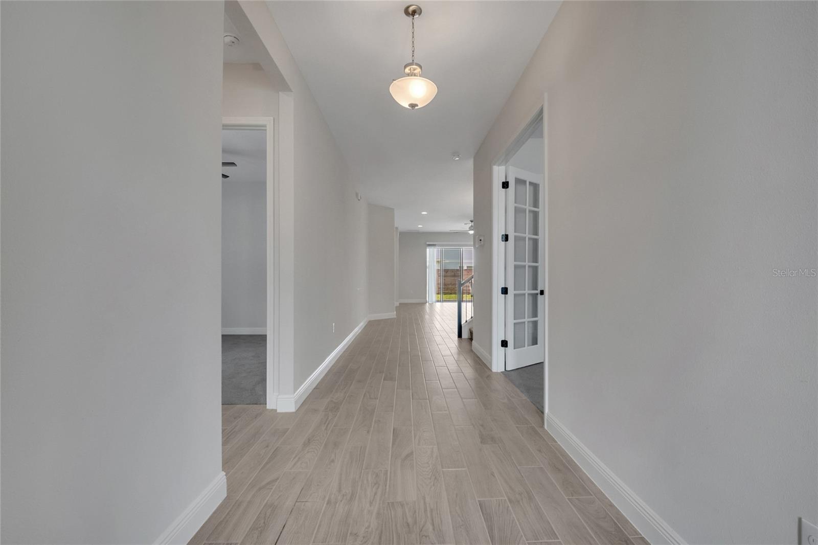 19062 Blueleaf St Property Photo 27