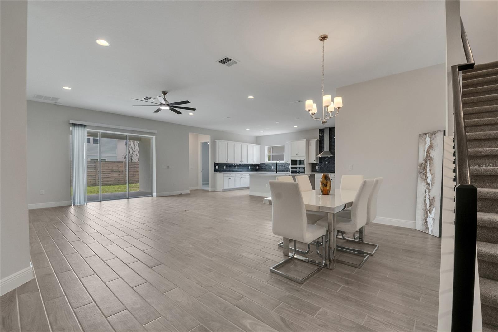 19062 Blueleaf St Property Photo 40