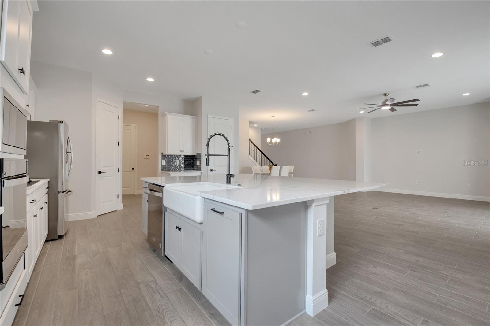 19062 Blueleaf St Property Photo 45