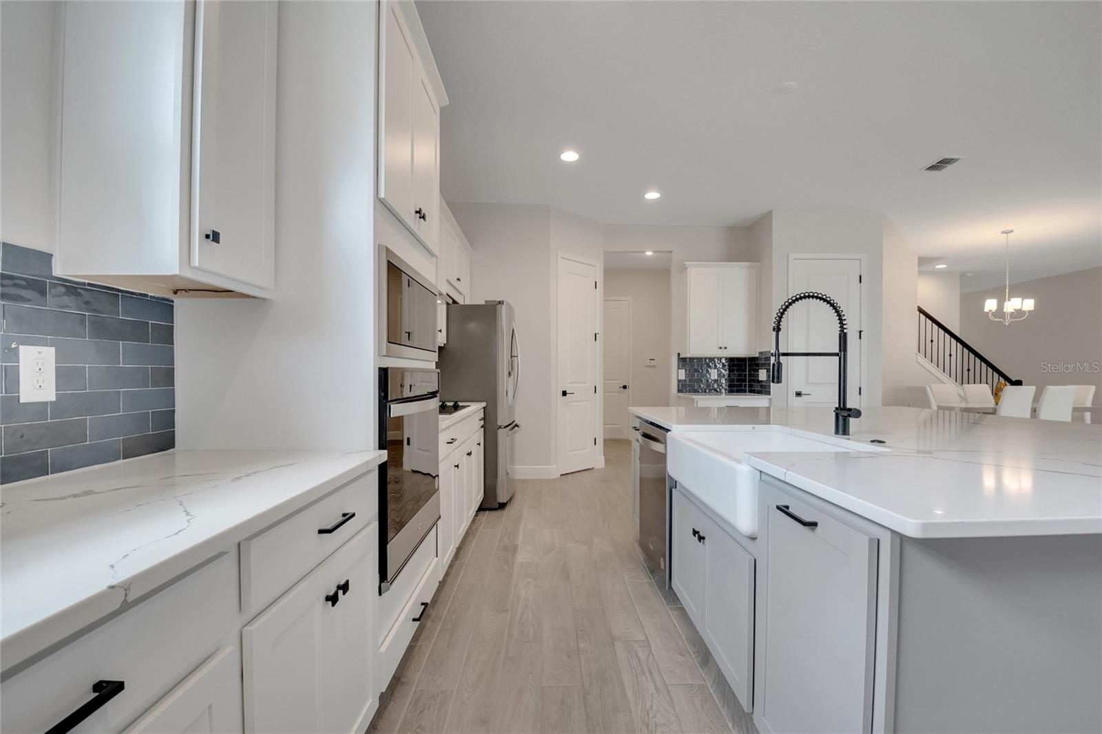 19062 Blueleaf St Property Photo 46