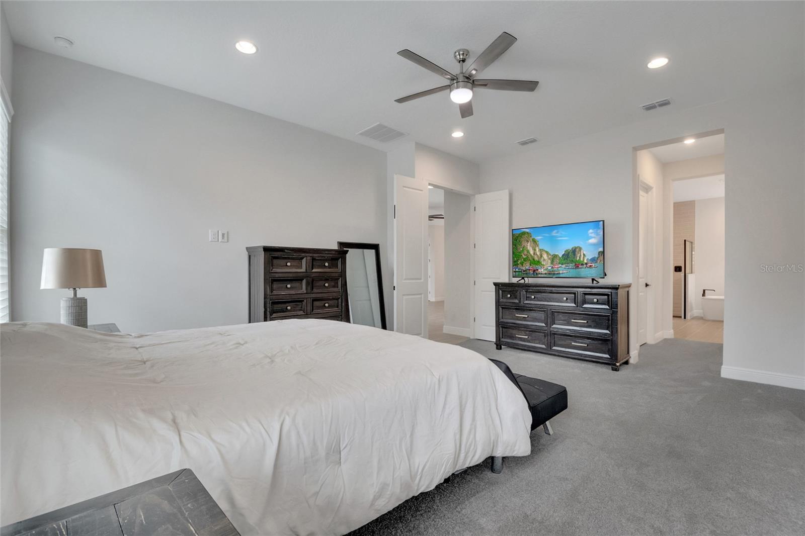 19062 Blueleaf St Property Photo 59