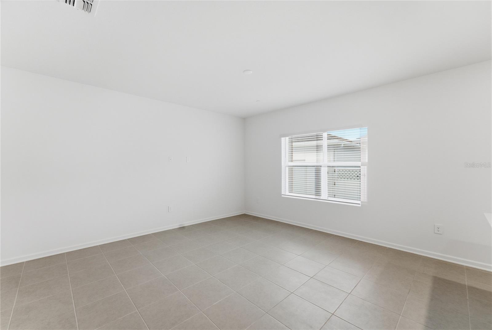 2228 Red Sun St Property Photo 27