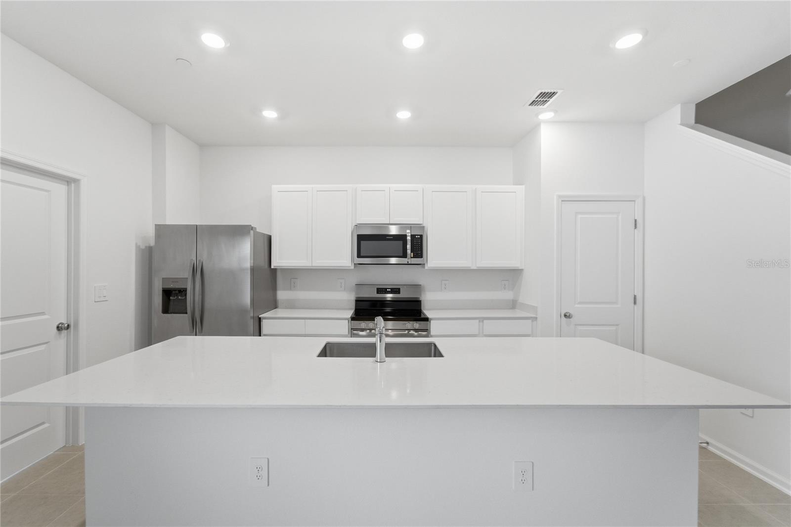 2228 Red Sun St Property Photo 28