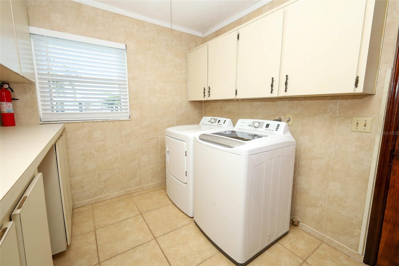 1534 Perez St Property Photo 18